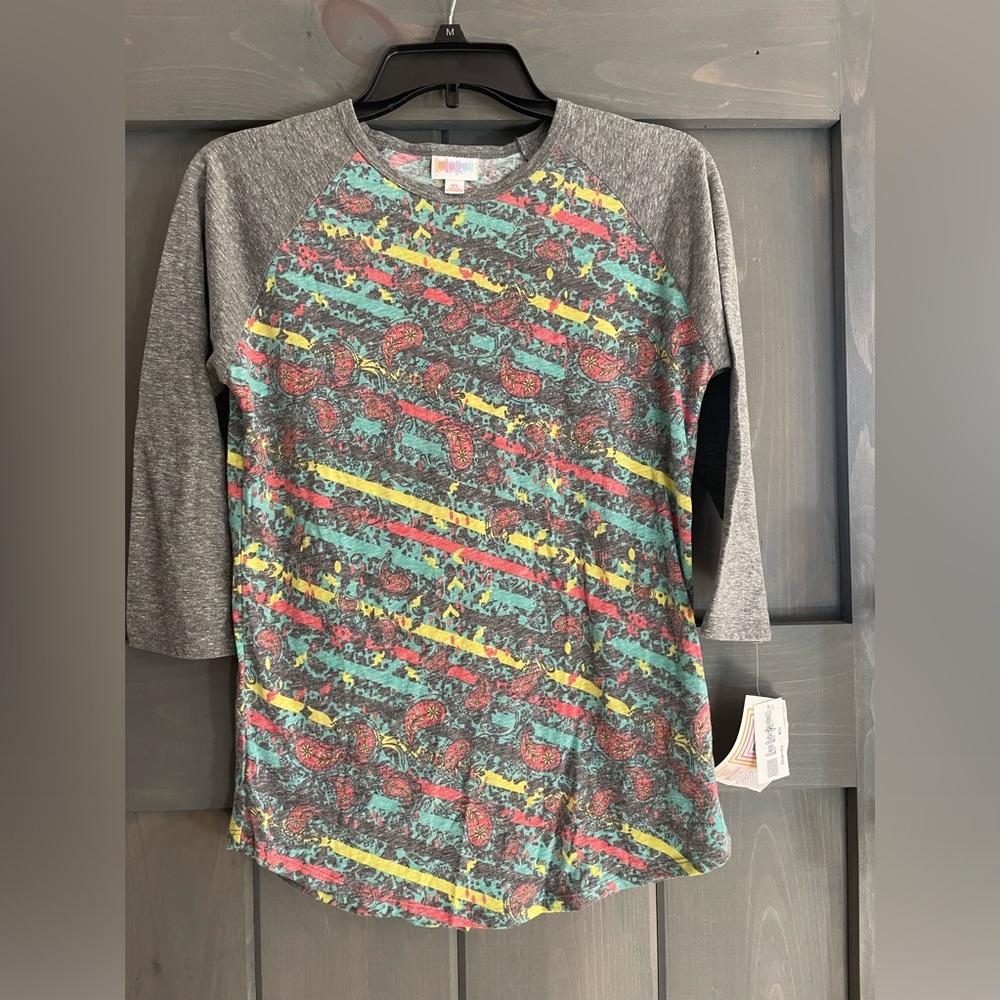 Lularoe NWT 
Raglan shirt 
Multicolor 
Size XS